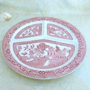 Lord Nelson Ware BCM Willow Red And White Rare Green Hallmark 3/30 Made In Staffordshire England Divided Dinner Plate Collectible 1940s