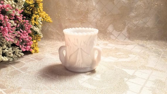 Vintage Swan Toothpick Holder Milkglass Elegant Design Beautiful Display Also Use As Small Vase Always FREE Domestic SHIPPING