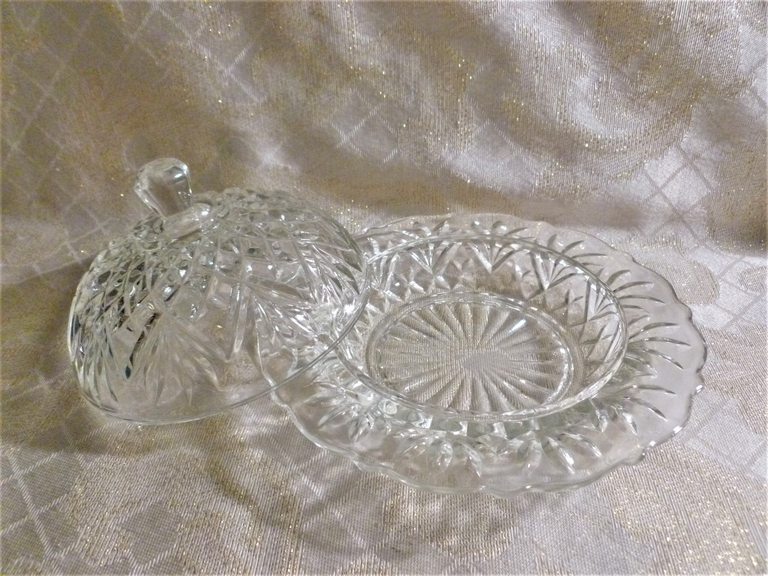 Beautiful Glass Butter Dish With Lid Crystal Design Exceptional