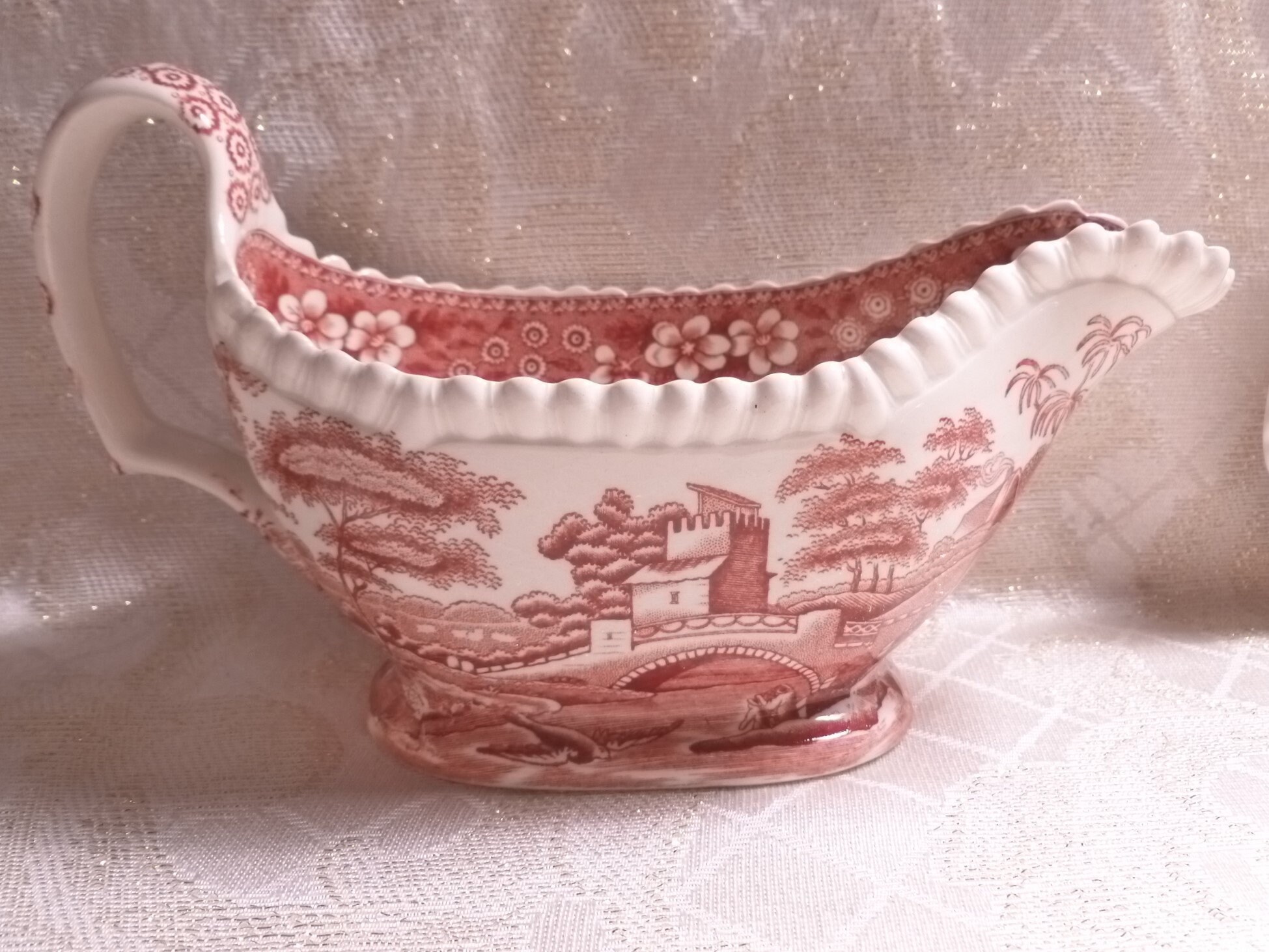 Spode Copeland 1940s China Spodes Tower Red And White Two Piece Gravy