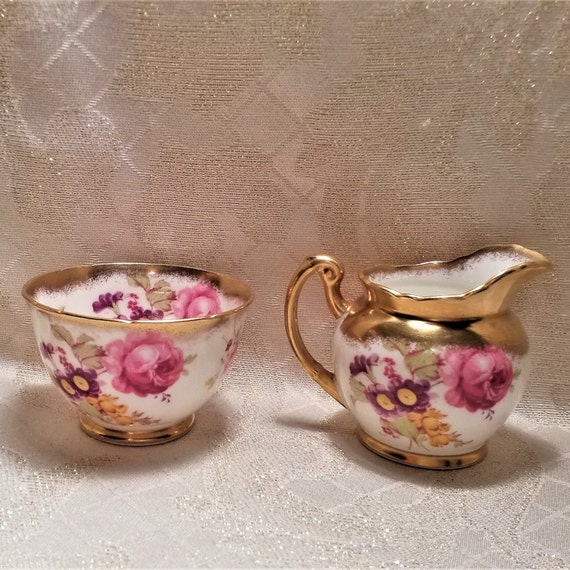 Foley Vintage Bone China Gorgeous Floral Creamer And Sugar Bowl Elegant Bouquet And Golden Trim So Beautiful Always FREE Domestic SHIPPING