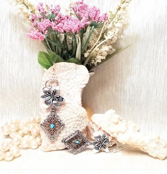 Earrings Handcrafted Exceptional Designer Original By Carmel Collectibles Stylish Western Accessory Always FREE Domestic SHIPPING