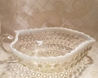 White Rimmed Clear Heart Dish With Finger Tip Handle Ideal Wedding Gift Perfect For Candy Nuts Or Berries Always FREE Domestic SHIPPING