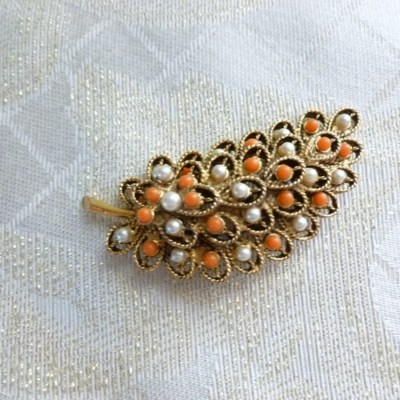 Vintage Large Brooch With Mini Pearl And Coral St… - image 2