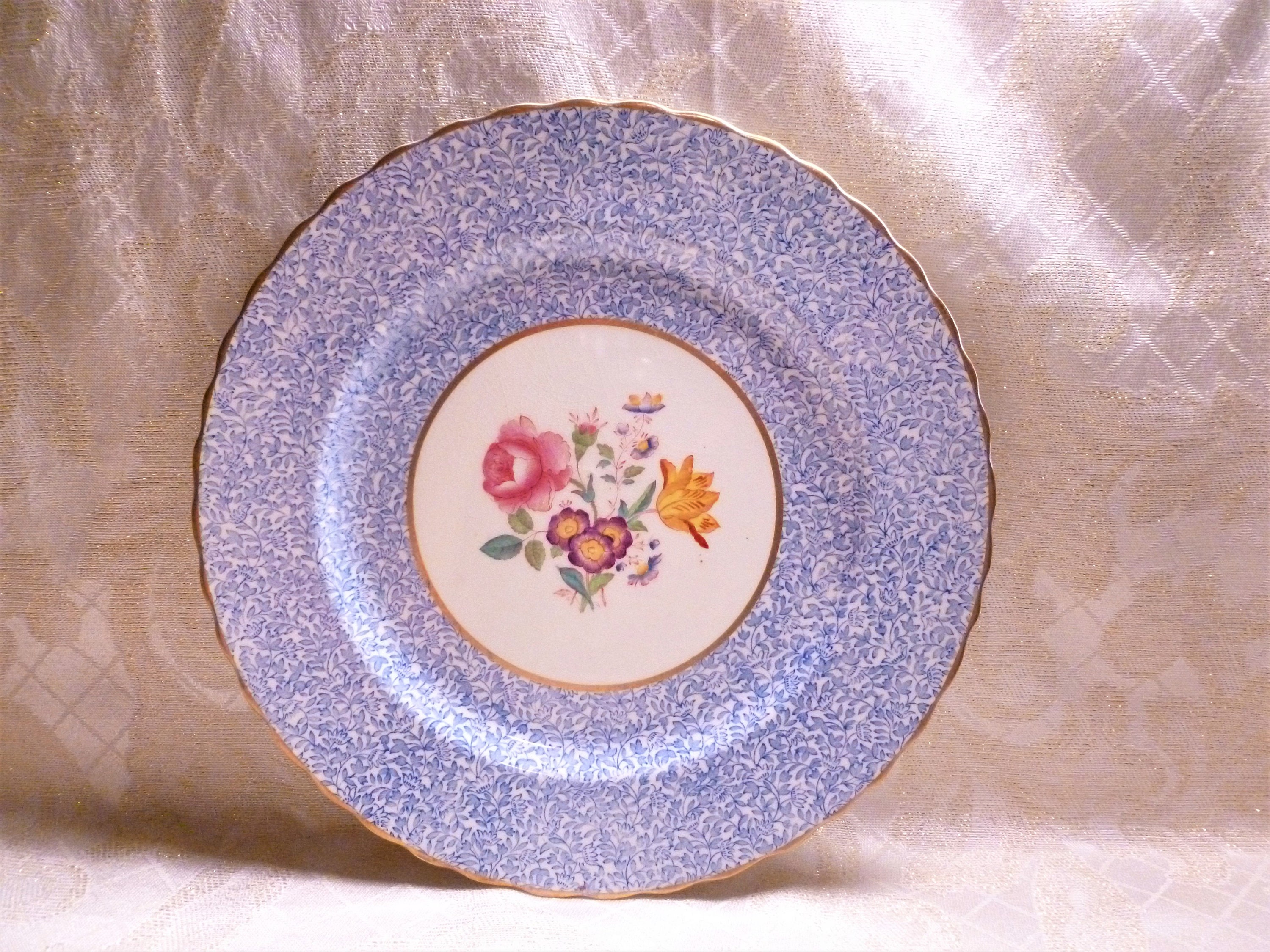 Masons Vintage Collectible Dinner Plate Floral Design Lovely Center