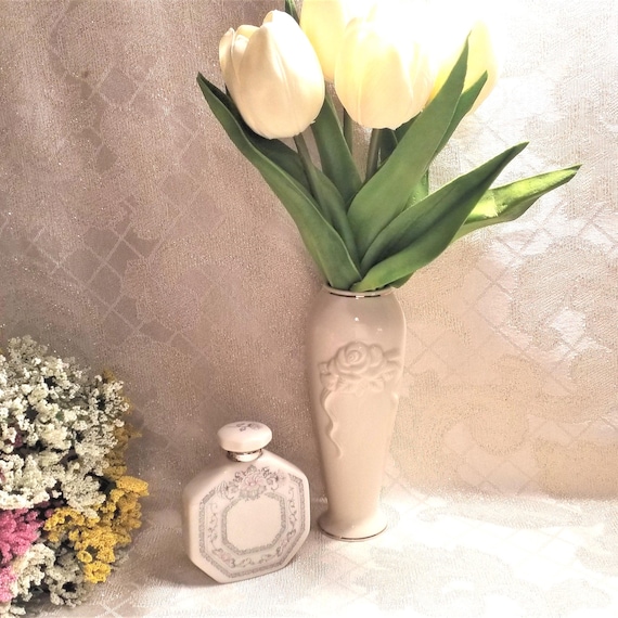 Lenox Charleston Perfume Bottle And Rosebud Vase Set Always FREE Domestic SHIPPING