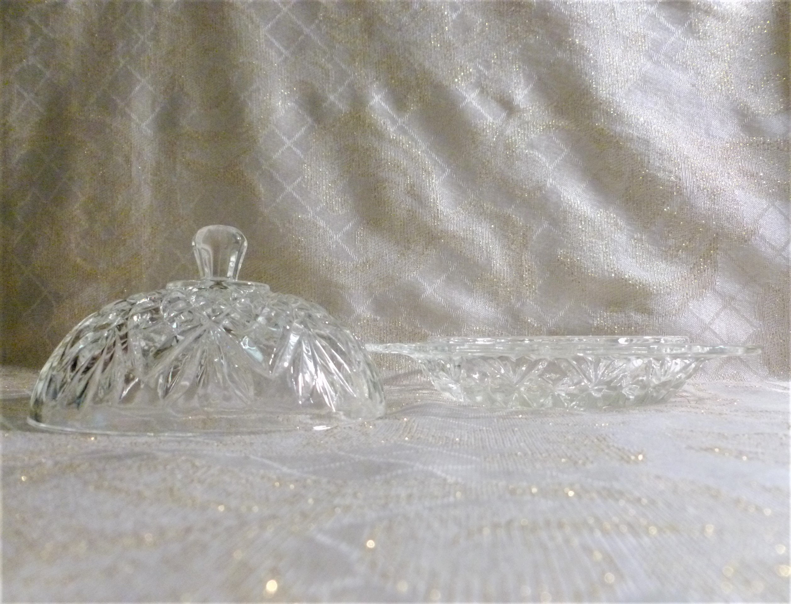 Beautiful Glass Butter Dish With Lid Crystal Design Exceptional