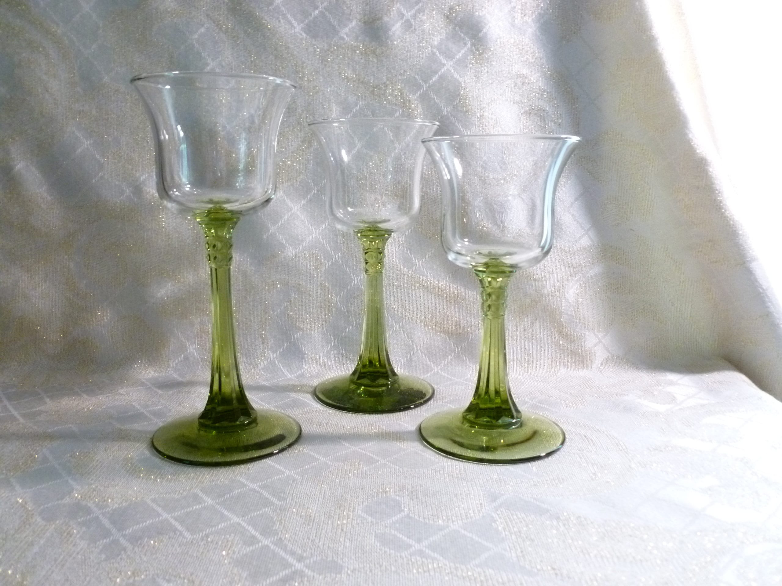 Tealight Candle Holders Elegant Clear Tulip Cups On Detailed Green Glass Stems In Graduating
