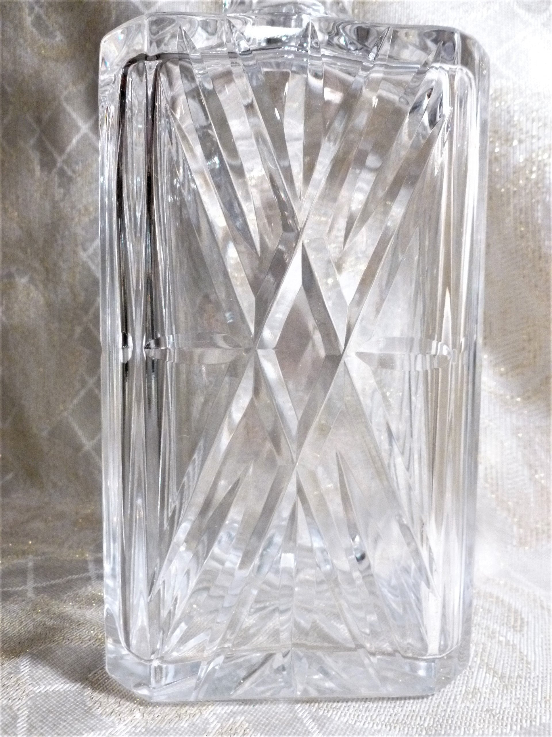 Vintage Crystal Decanter With Stopper Elegant Design Exceptional