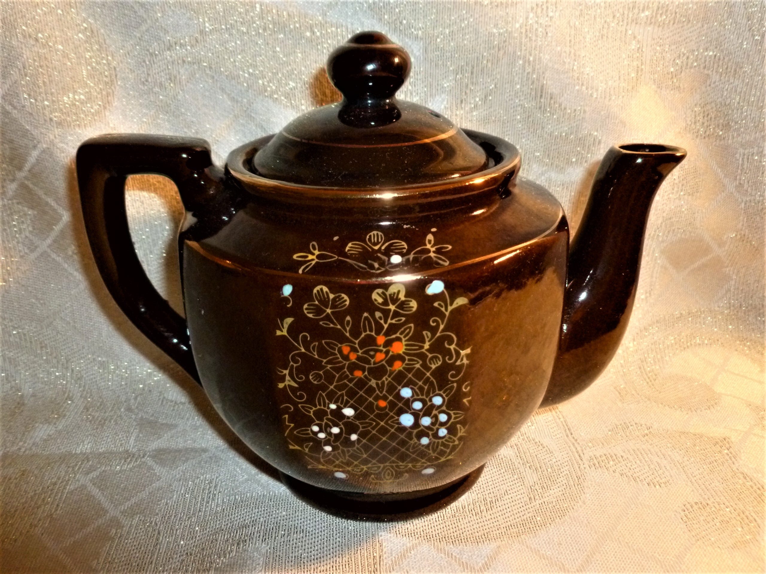 Beautiful Vintage Chocolate Brown Teapot With Intricate Floral Design