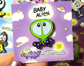 Baby Alien GLOW in the dark enamel pin, soft enamel pins, skateboarding