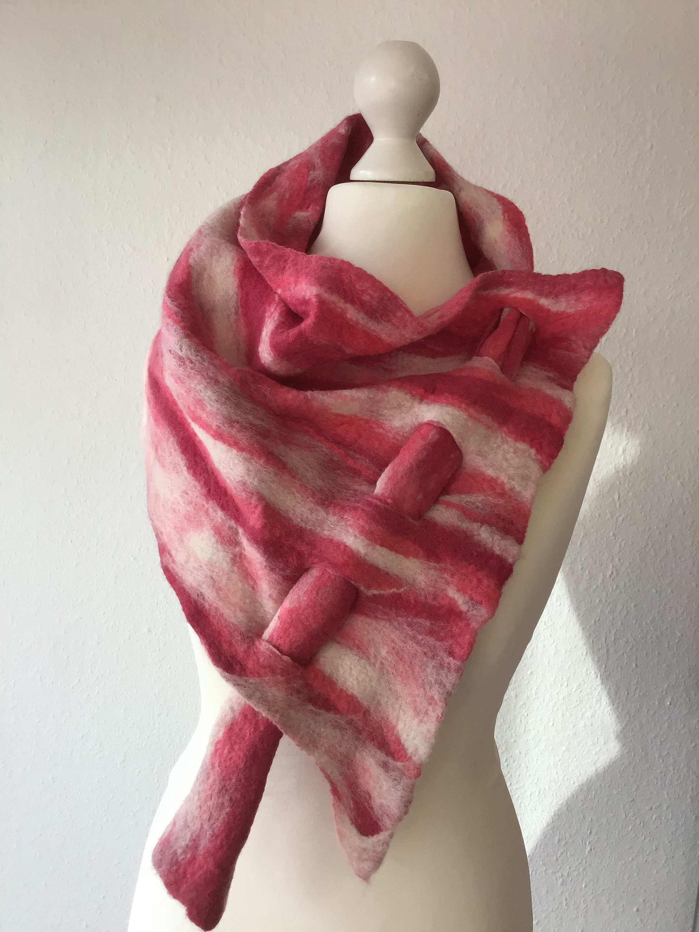 新しいスタイル in Felted Scarf Triangular Pink Etsy - Tones Pink and 小物