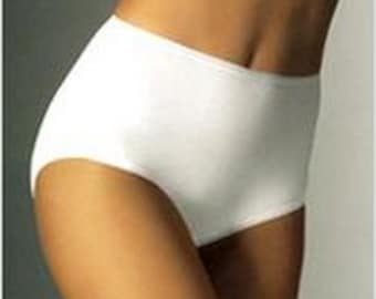 Vintage Bew with tags Bali Cotton Craze Mid-rise Brief White