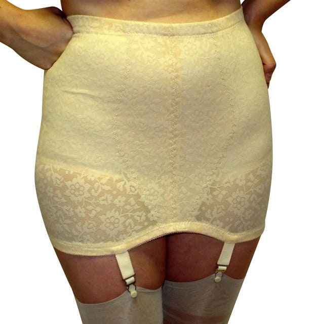 New Vintage Crown-ette Full Freedom Firm Control Lace Open Bottom Girdle  With Garters Bg Medium 28 