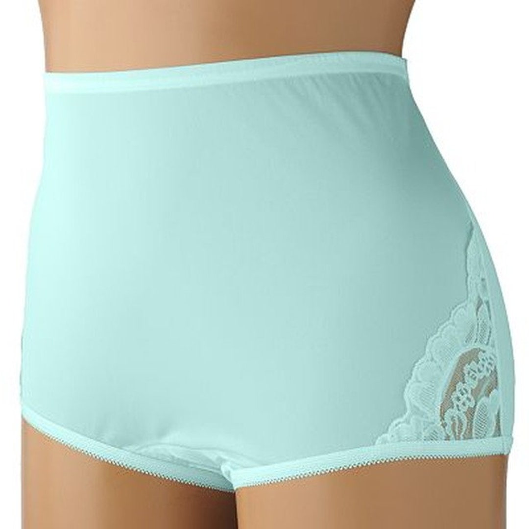 Vintage New With Tags Vanity Fair Lace Noveau Full Brief Nylon Panty Azure  Mist 