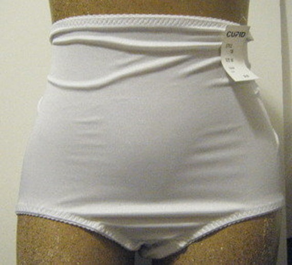 Vintage Cupid Smooth Firm Control Panty Girdle Brief Body Beige Large 2030  