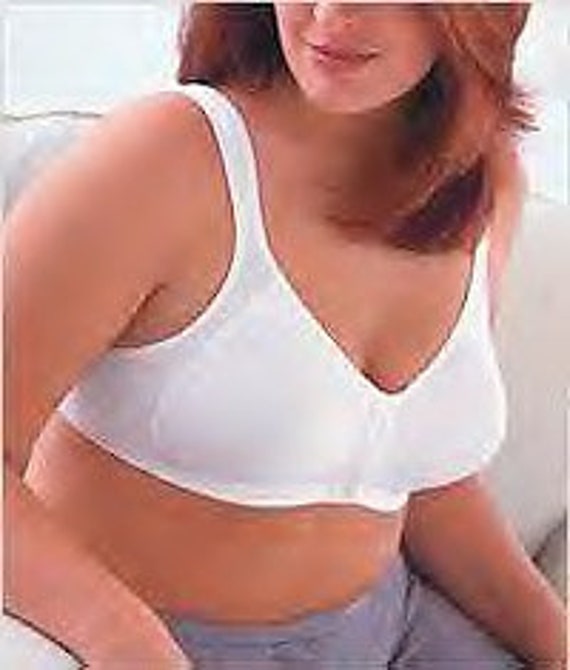 Vintage New Playtex 18hr Comfort in Motion Full Support Front