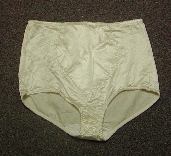 Vintage New Bali Light Control Full Brief Panty Girdle Bg 4X Large