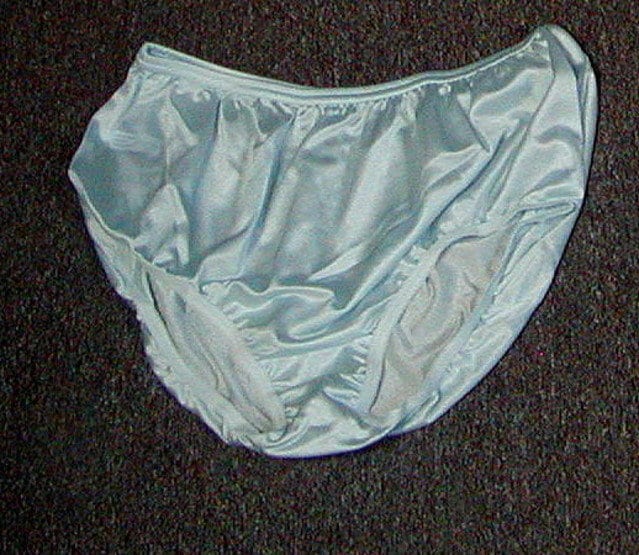 New Vintage Teri's Soft Touch Full Brief Nylon Panty Soft Blue 