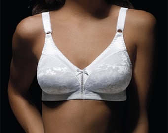 Vintage New With Tags Bali Double Support Spa Closure Full Support Wire  Free Bra Candlglow Ivory 38B 