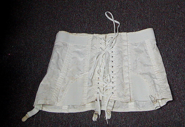 Crownette Girdle 