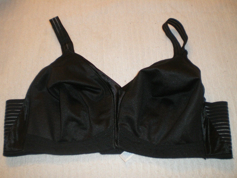 Vintage New Playtex Eighteen Hour Curved Comfort Strap Full Support Soft  Cup Bra Snow White 40D 