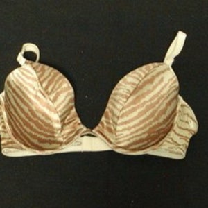 PINK - Victoria's Secret NWOT pink bombshell push up bra White