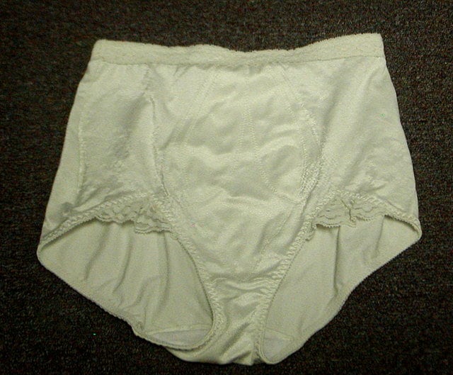 Vintage New With Tags Bali Double Support Spa Closure Full Support