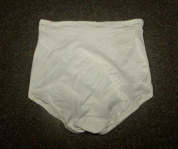 Vintage New J. C Penney's Firm Control Panty Girdle Brief Snow White Large  2930wh 7X 