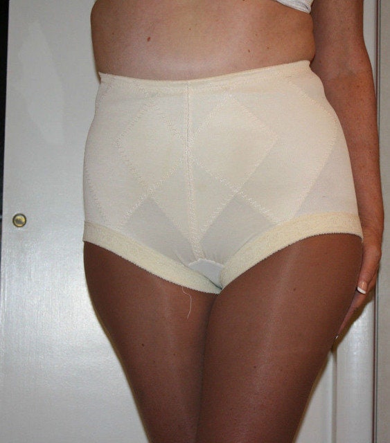 Lily of France, Intimates & Sleepwear, Lily Of France Vintage Girdle  Panties
