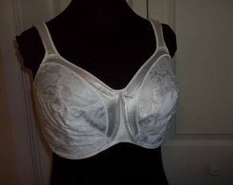 Vintage New With Tags Bali Satin Tracings Full Support Minimizer