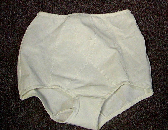 Vintage New Spirite Firm Control Panty Girdle Brief White Medium