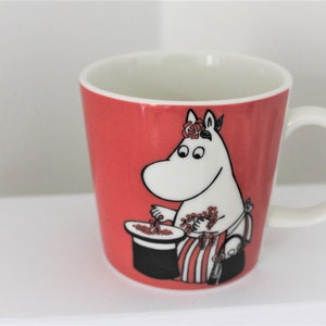 Arabia Finland, Moomin Mamma red, Moominmamma, new with a sticker