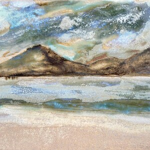 May include: A square ceramic tile featuring a landscape scene. The artwork shows mountains, water, and sky in brown, blue, and white hues. The tile has a textured surface, giving it a rustic appearance. The measurements are in centimeters.