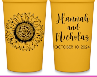 Sunflower Wedding Cups Rustic Wedding Favors for Guests in Bulk Personalized Party Cups Barn Wedding Party Gifts Country Wedding Decor 1A