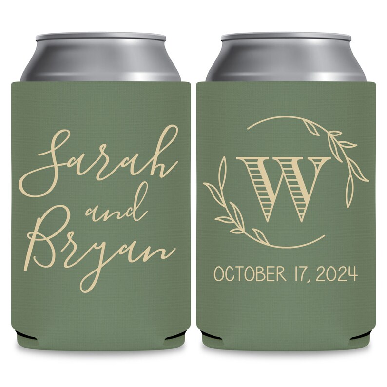 Wedding Favors for Guests in Bulk Personalized Wedding Can Coolers Classic Wedding Favor Ideas Wedding Party Gifts With Wedding Monogram 8A imagen 2