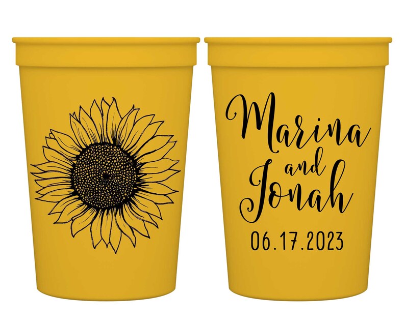 Sunflower Wedding Cups Rustic Wedding Favors for Guests in Bulk Personalized Party Cups Barn Wedding Party Gifts Country Wedding Decor 1B 