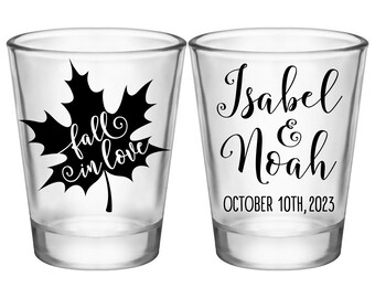 Wedding Shot Glasses Fall Wedding Favors for Guests in Bulk Customized Shot Glasses Autumn Wedding Decor Wedding Party Gift Fall In Love 5A2