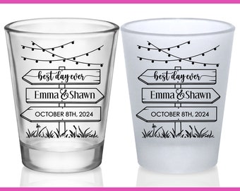 Wedding Shot Glasses Rustic Wedding Favors for Guests in Bulk Personalized Shot Glasses Barn Wedding Party Gifts Sign Post 1A String Lights
