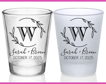 Wedding Shot Glasses Unique Wedding Favors for Guests in Bulk Customized Shot Glasses Classic Wedding Party Gifts for Wedding Guests 7A