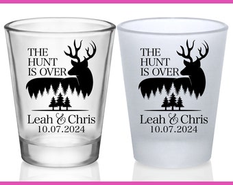 Country Wedding Shot Glasses Funny Wedding Favors for Guests in Bulk Personalized Shot Glasses Barn Wedding Party Gifts The Hunt Is Over 3A