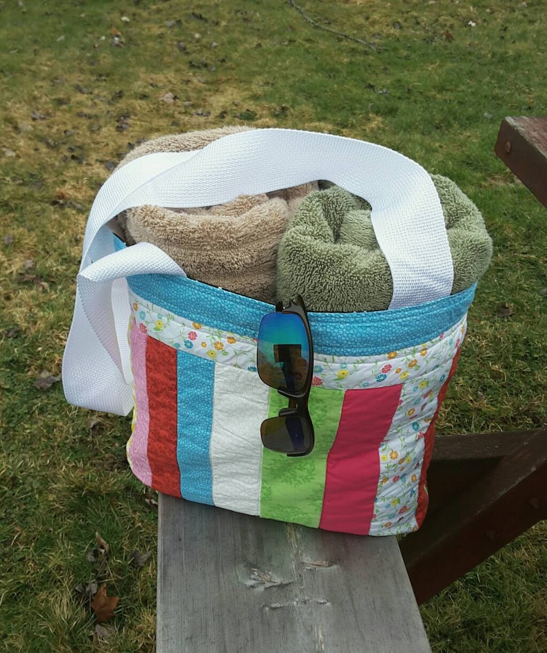 Bright Stripes and Polka Dots Ready to Ship Weekend BagSatchelLarge PurseInsulated Bag Large Reversible Quilted Tote