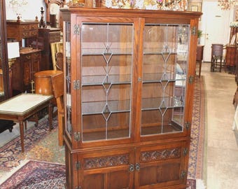 English Antique Oak Display Cabinet | Leaded Glass With Light