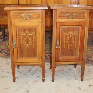 Pair of English Antique Edwardian Nightstands | Inlaid Burled Walnut Cabinets