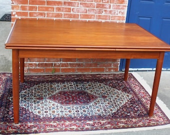 Mid Century Teak Draw Leaf Dining Table – Danish Modern Style Vintage Furniture