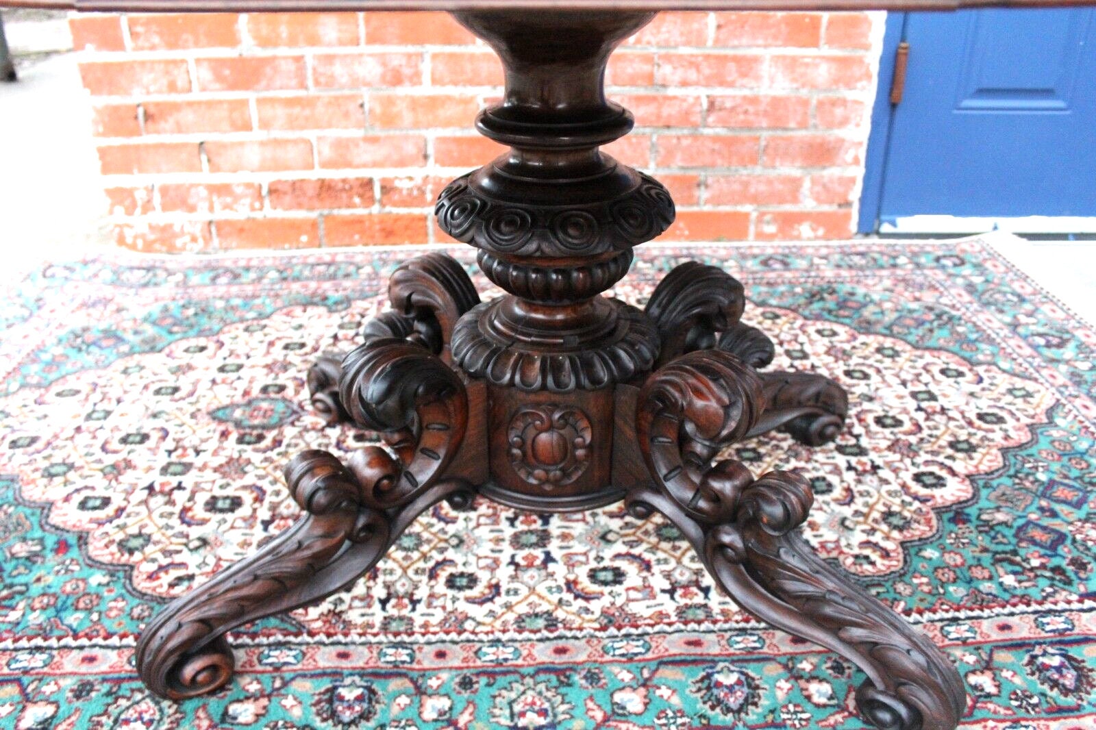 French Antique King Wood Renaissance Coffee Table W. 2 Drawers / Round