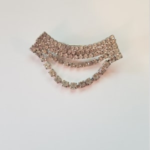 Vintage rhinestone brooch