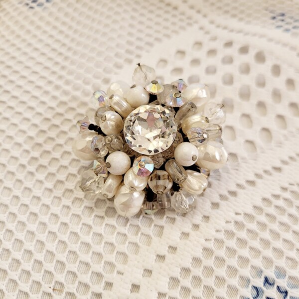 Vintage faux pearl and Rhinestone beaded Brooch Pin