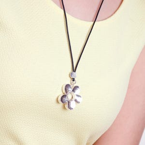 Sterling Silver Flower Pendant Necklace, Leather Cord Necklace, Floral Women Jewelry, Boho Chic Flower Necklace, Romantic Jewelry Gift image 3