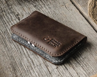 Leather Business and Credit Card holder, wallet, case. Crazy Horse Brown Leather and Wool Felt. Card cover, Bank card holder. Gift for men